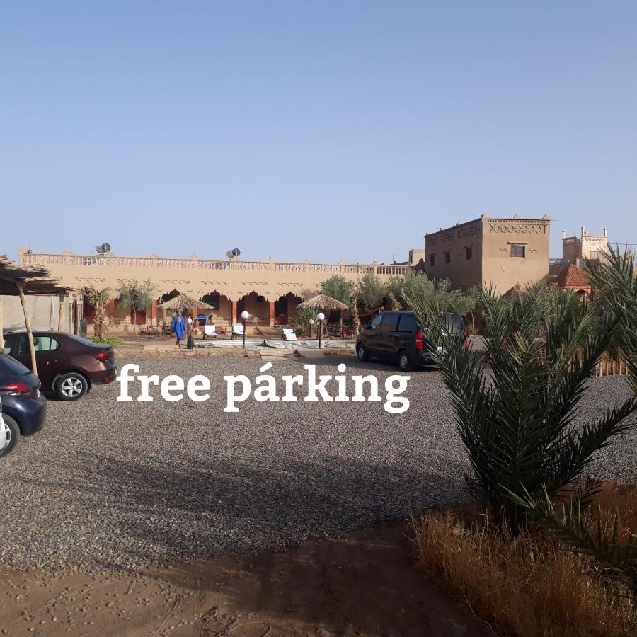 Erg Chebbi Camel Trek Camp Hotel Merzouga Exterior photo